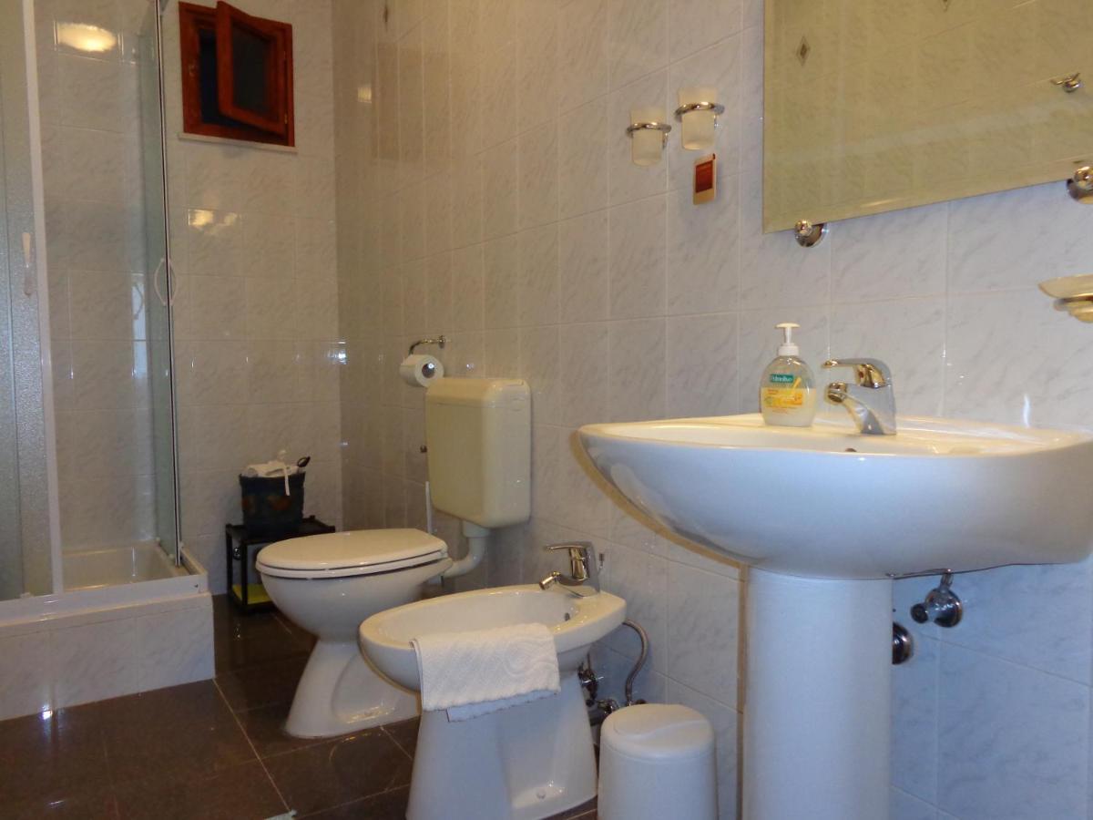 Tower Suites Korcula Korcula Town Quarto foto